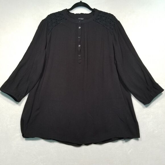 Tops - Torrid 2 (2XL) Black Henley T Shirt With Eyelet Lace Shoulder Panels 3/4 Sleeve
